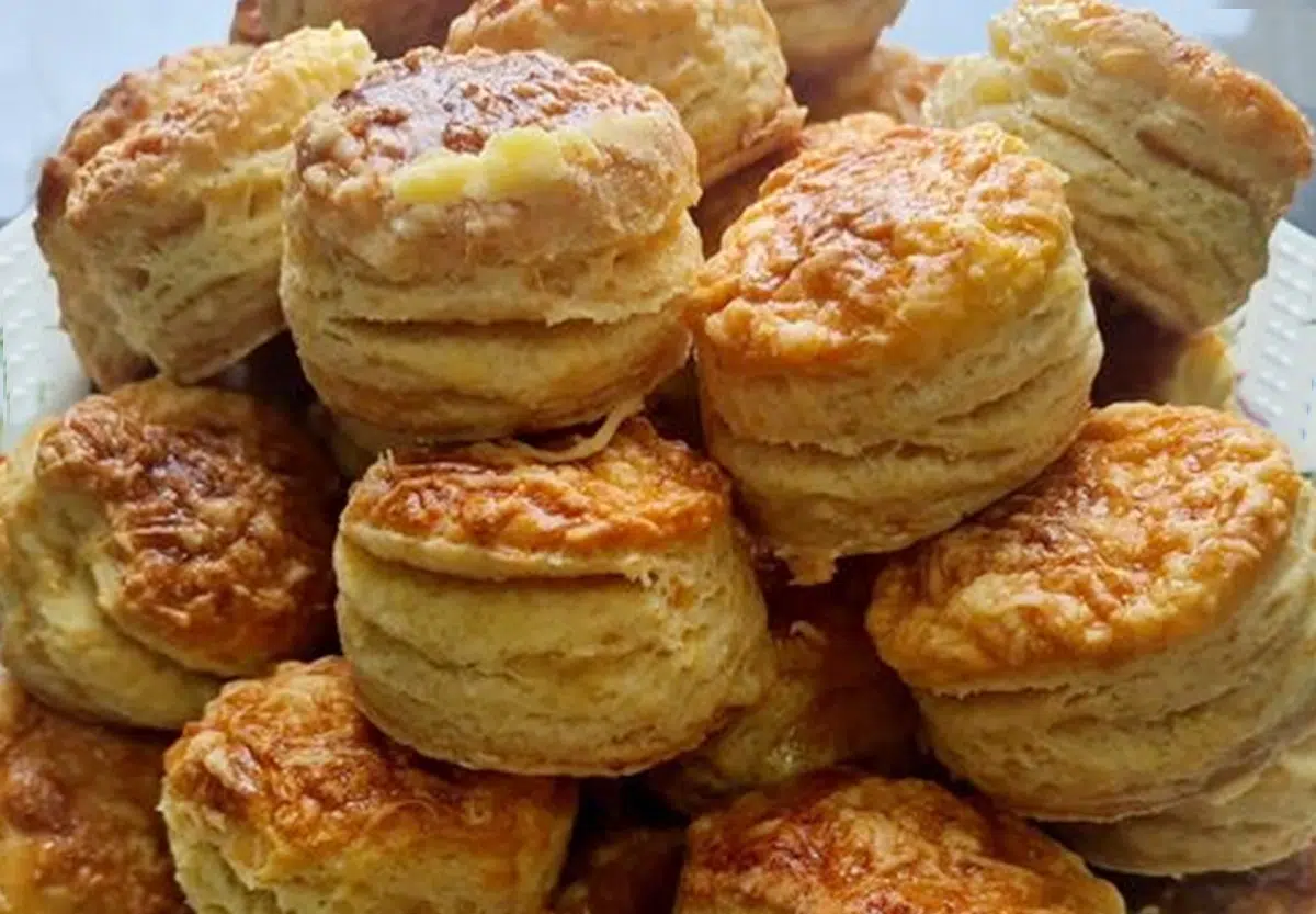 hajtogatott-sajtos-pogacsa